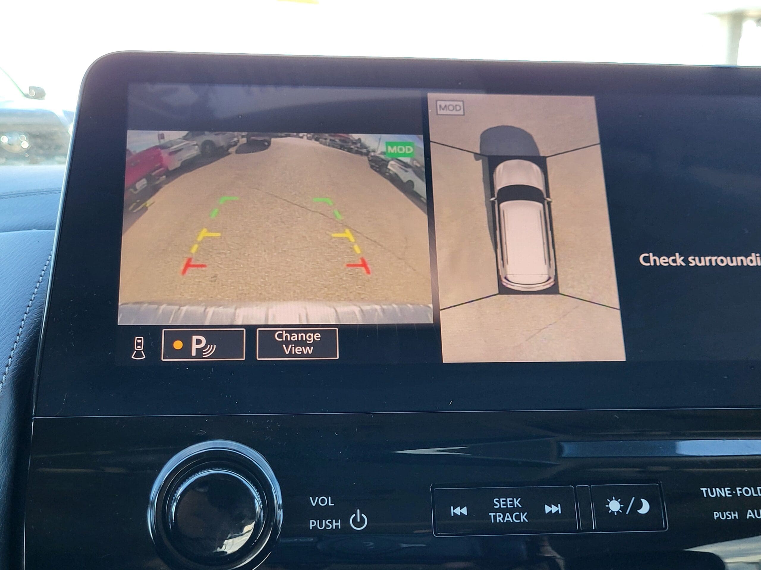 2024 INFINITI QX80 - Image 24