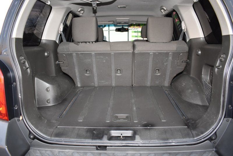 2012 Nissan Xterra - Image 12