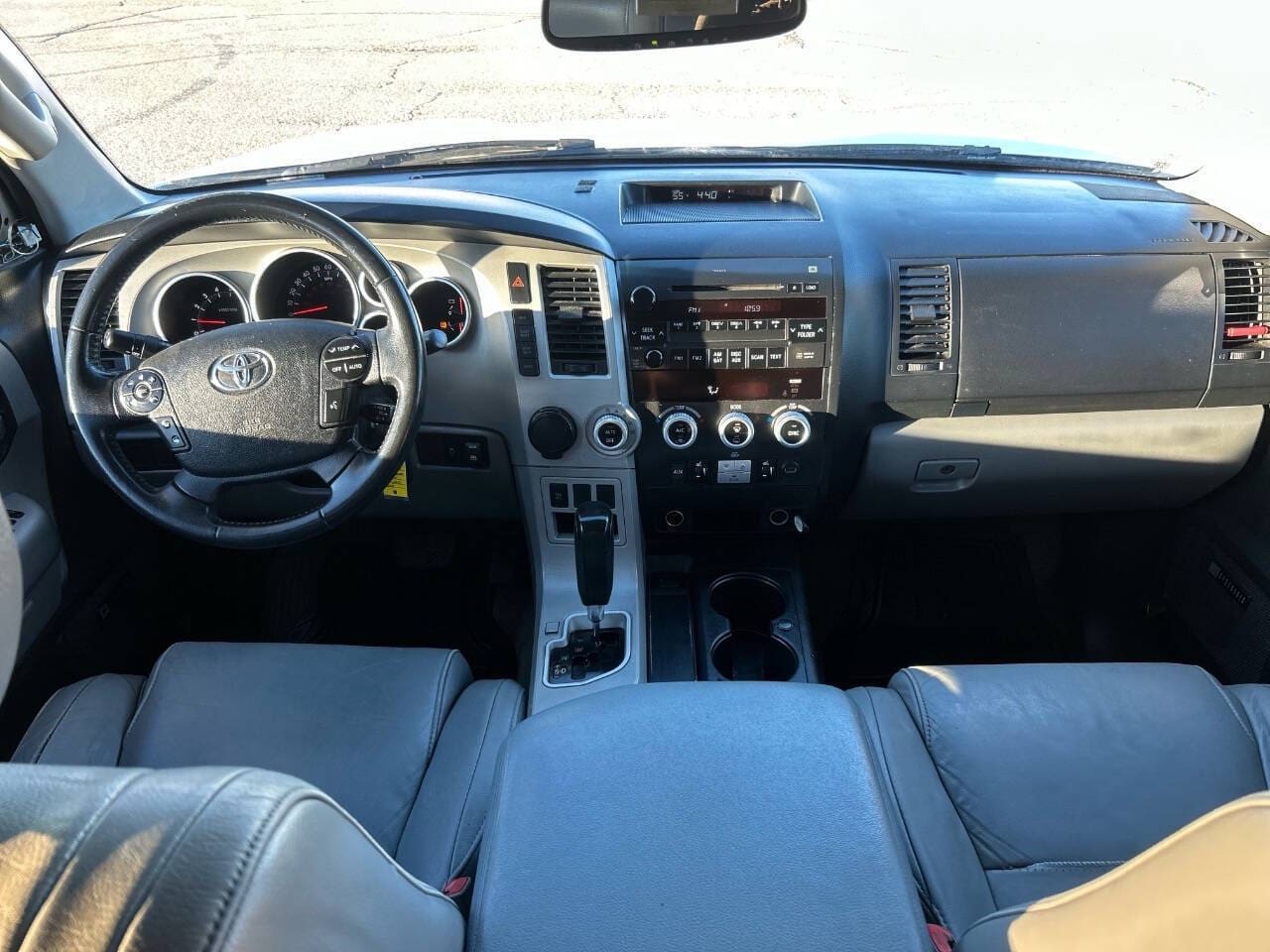 2008 Toyota Sequoia - Image 9