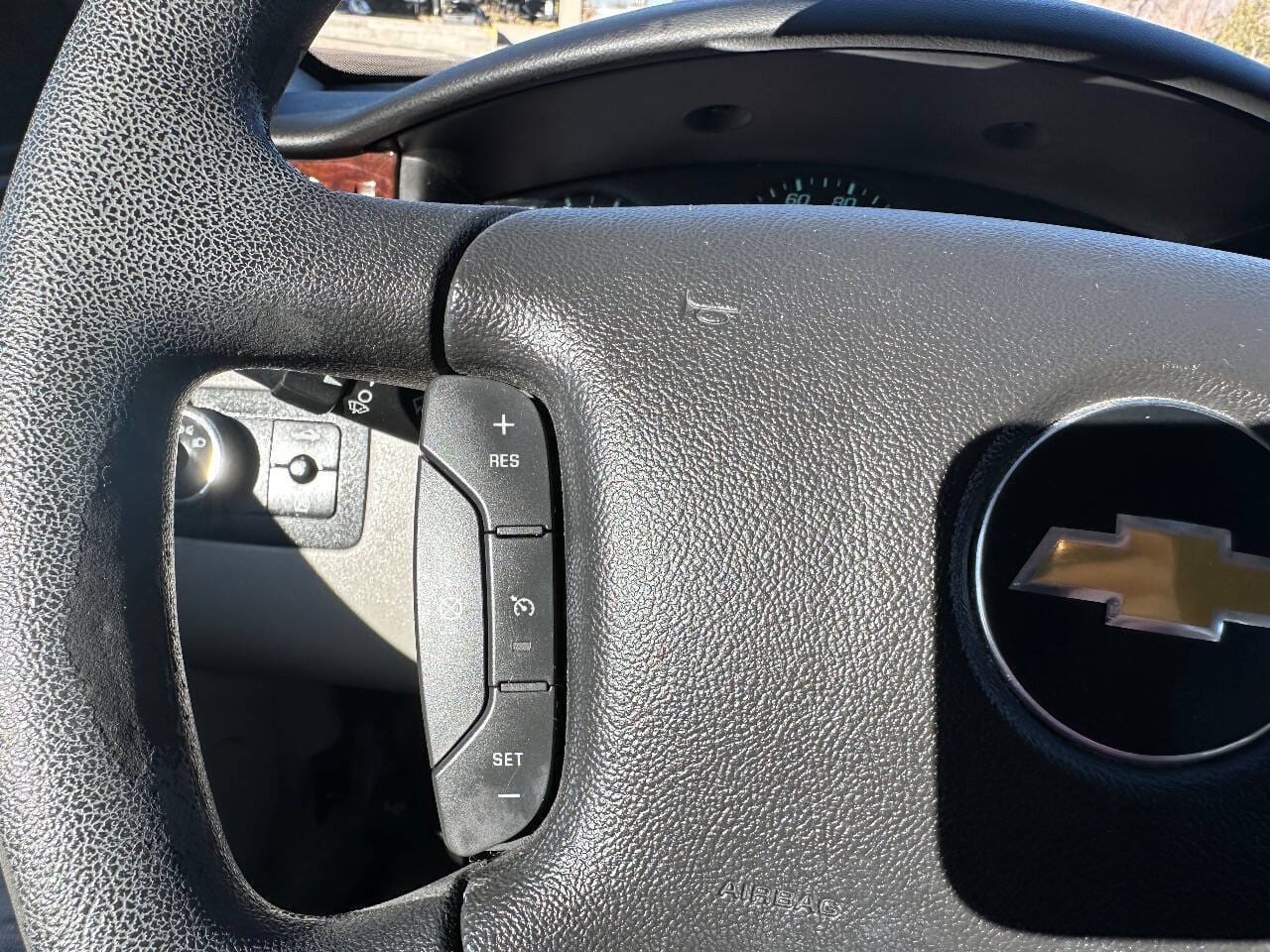 2011 Chevrolet Impala - Image 14