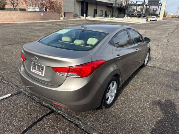 2012 Hyundai Elantra