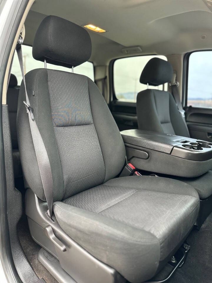 2013 Chevrolet Silverado 1500 - Image 12