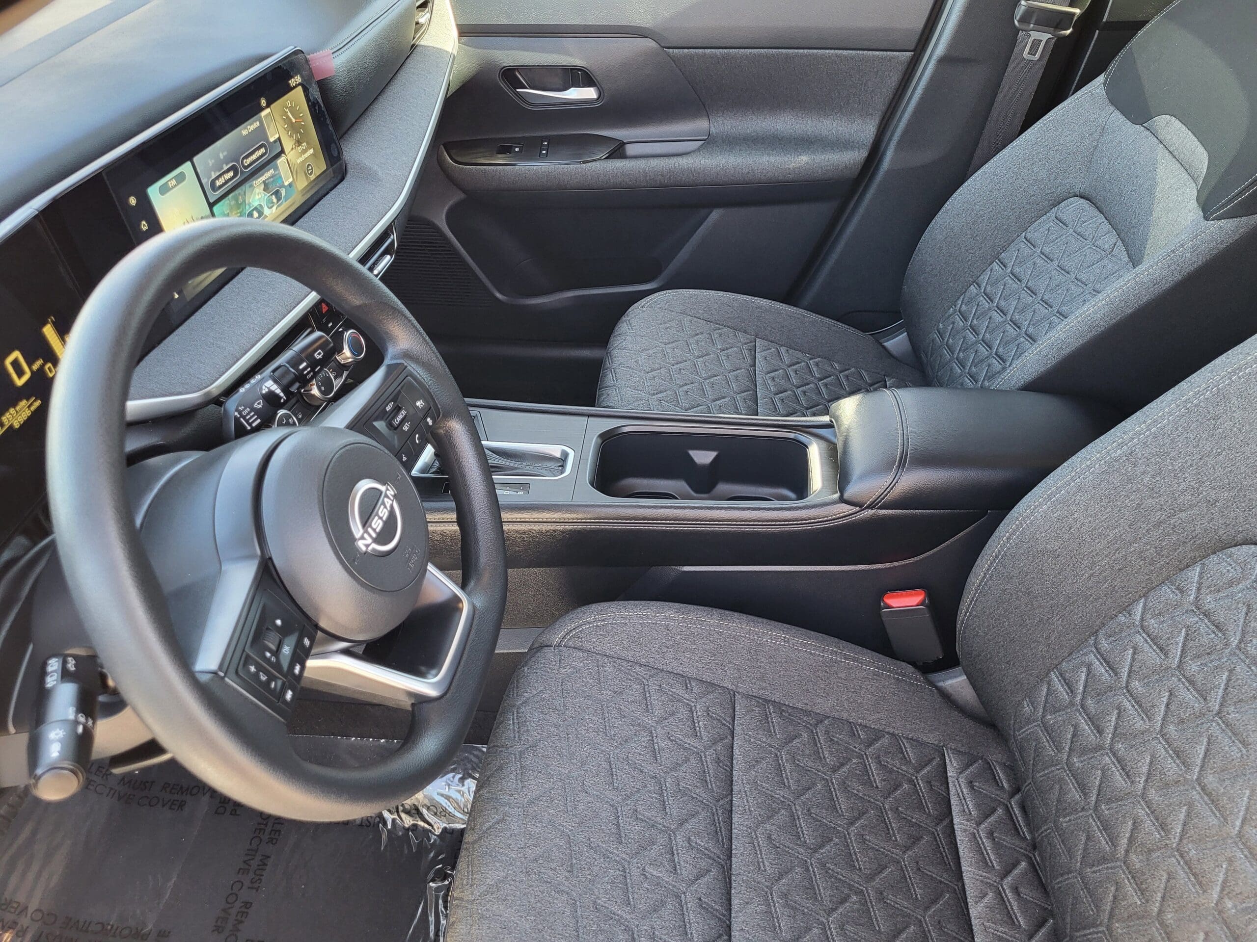 2025 Nissan Kicks - Image 14