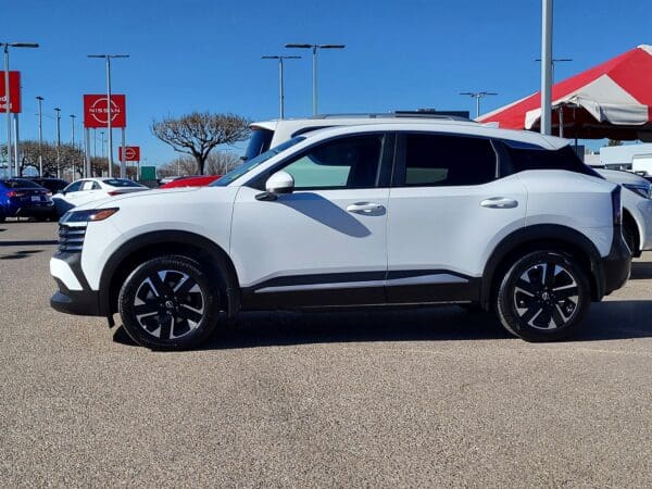 2025 Nissan Kicks