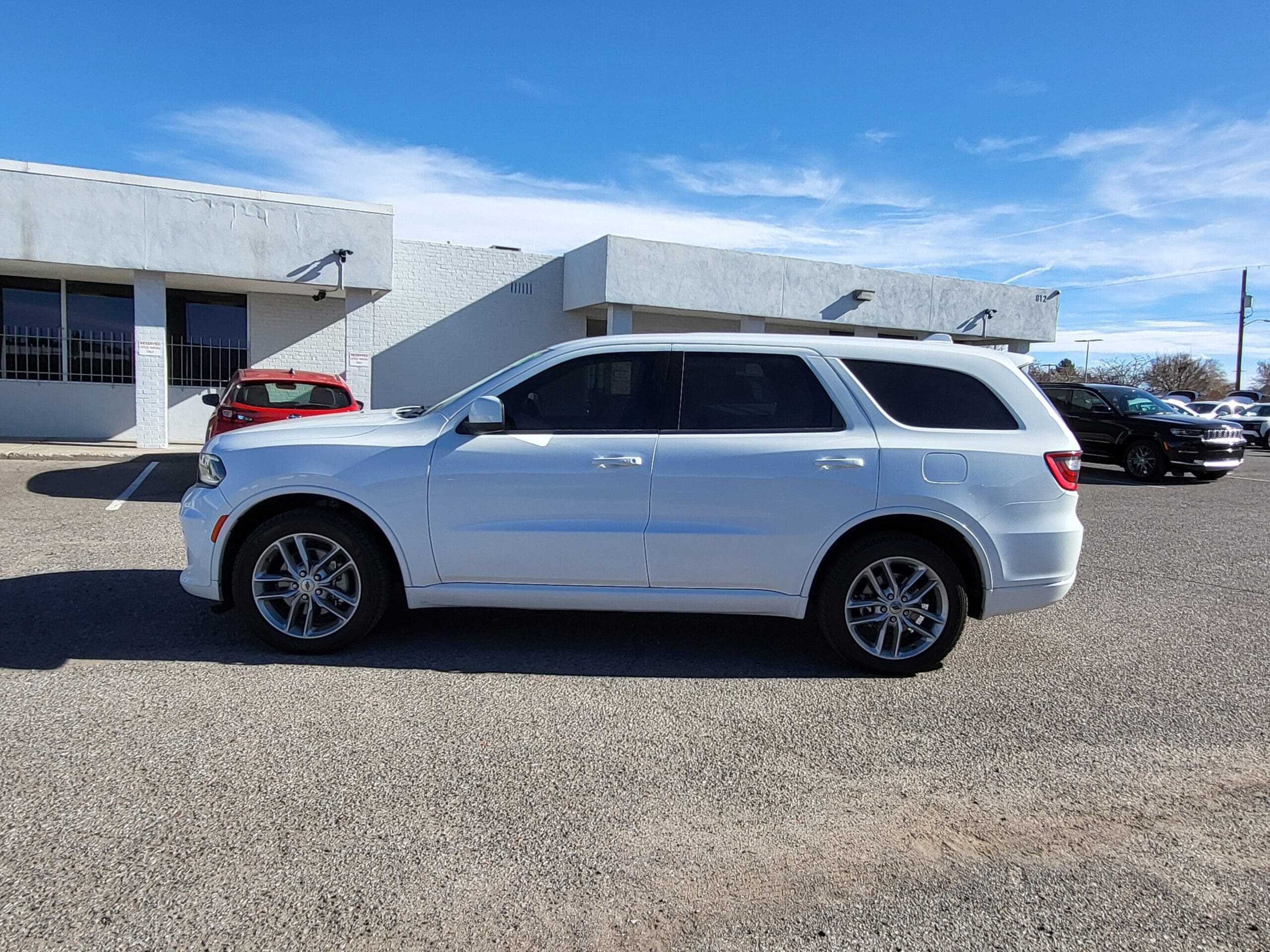 2022 Dodge Durango - Image 2