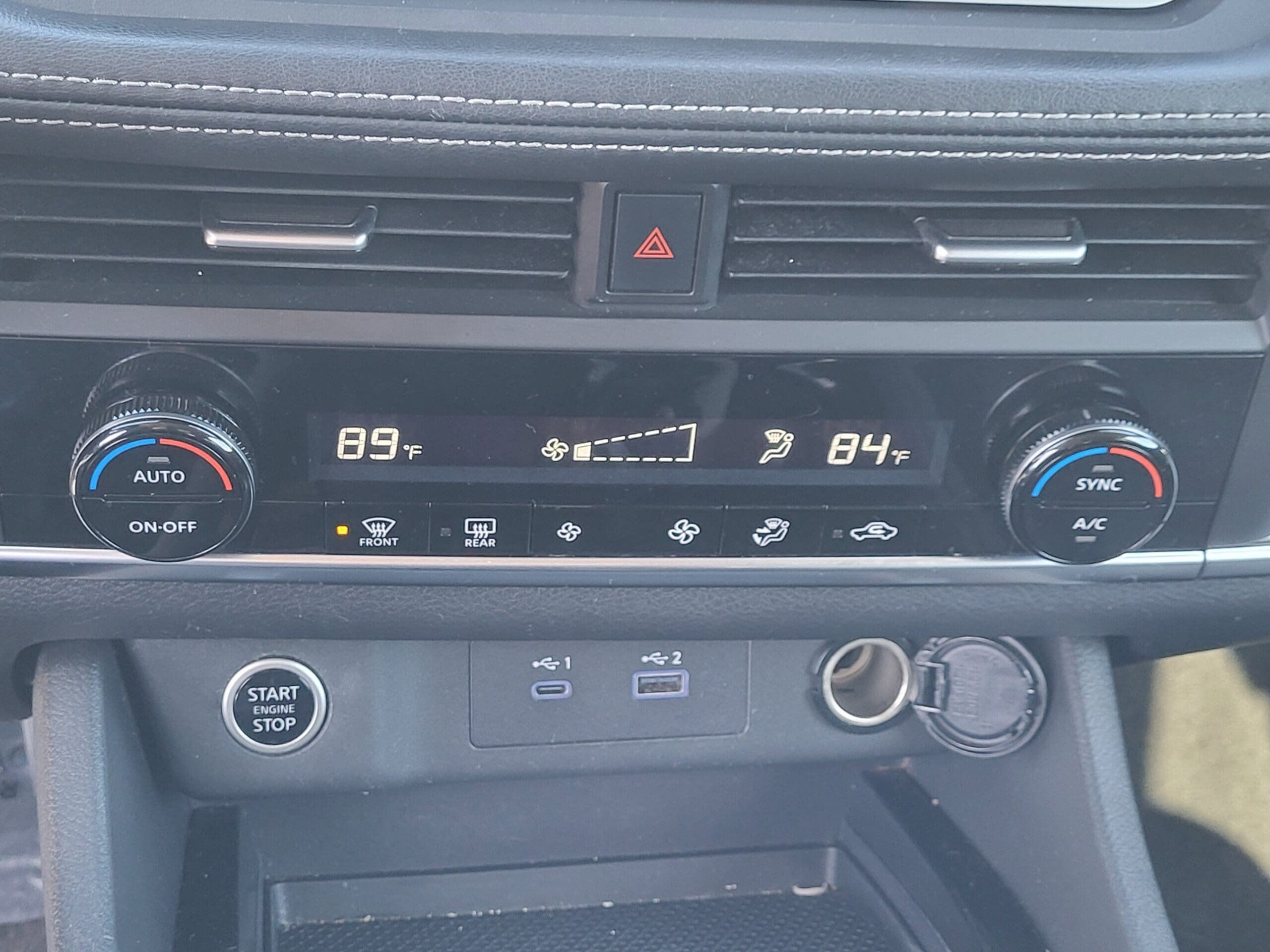 2023 Nissan Rogue - Image 24