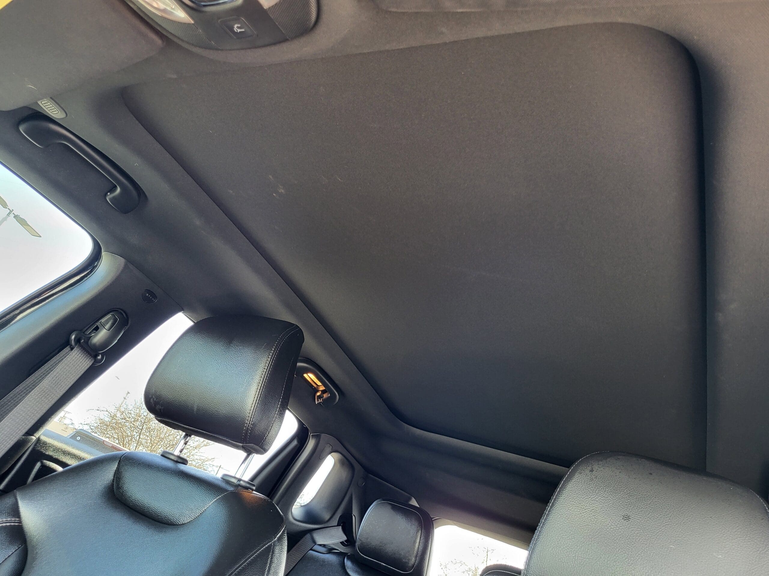 2023 Jeep Compass - Image 18