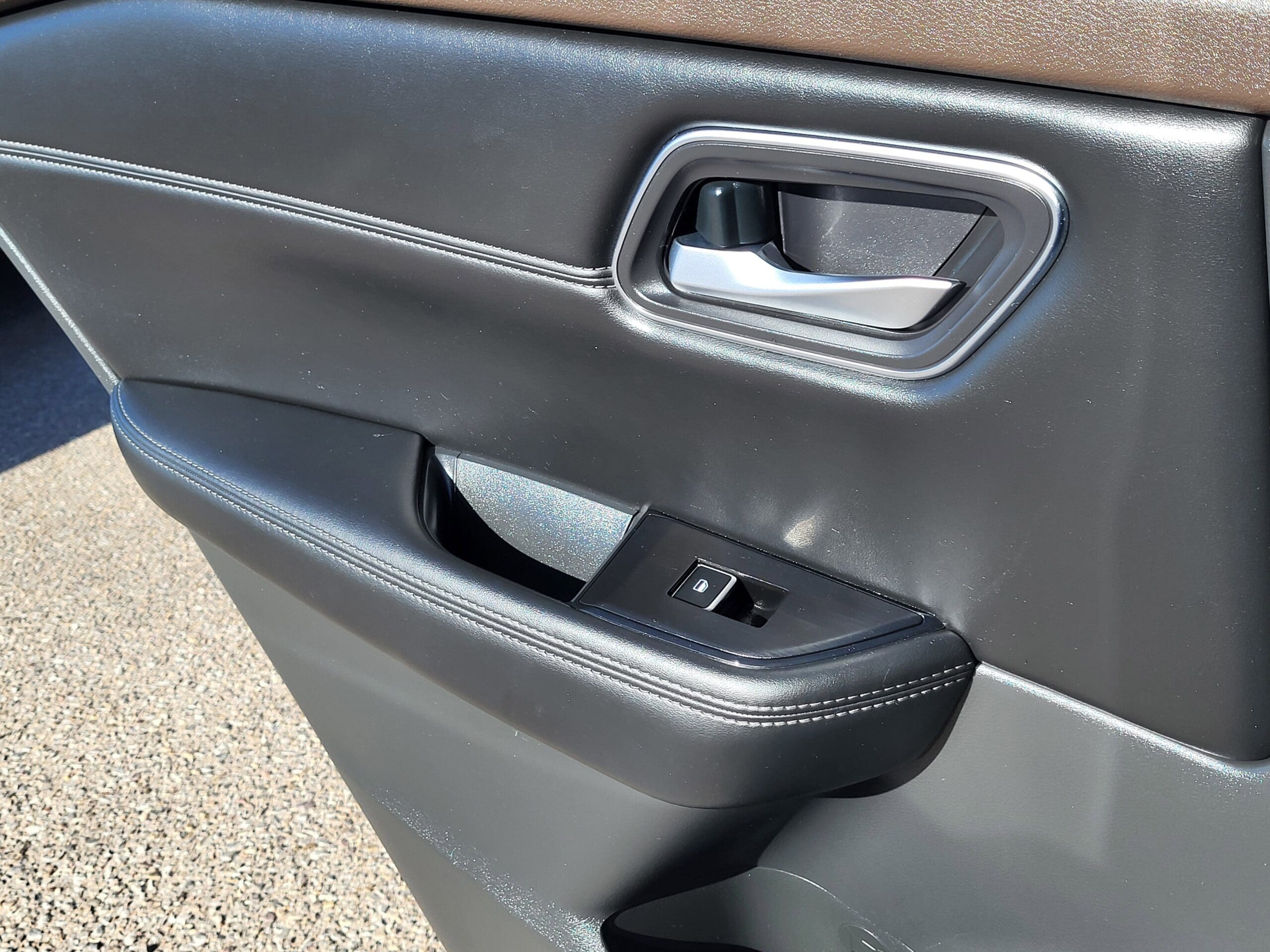 2021 Nissan Rogue - Image 9