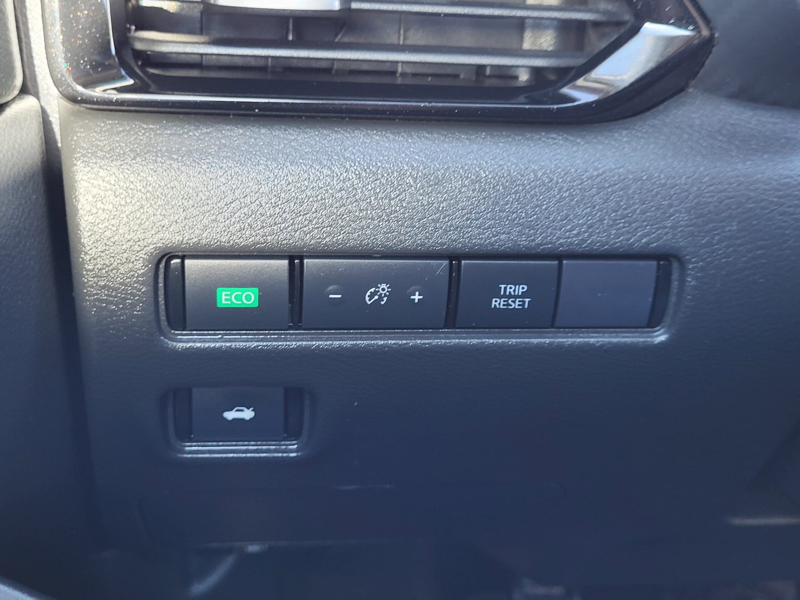 2024 Nissan Sentra - Image 26