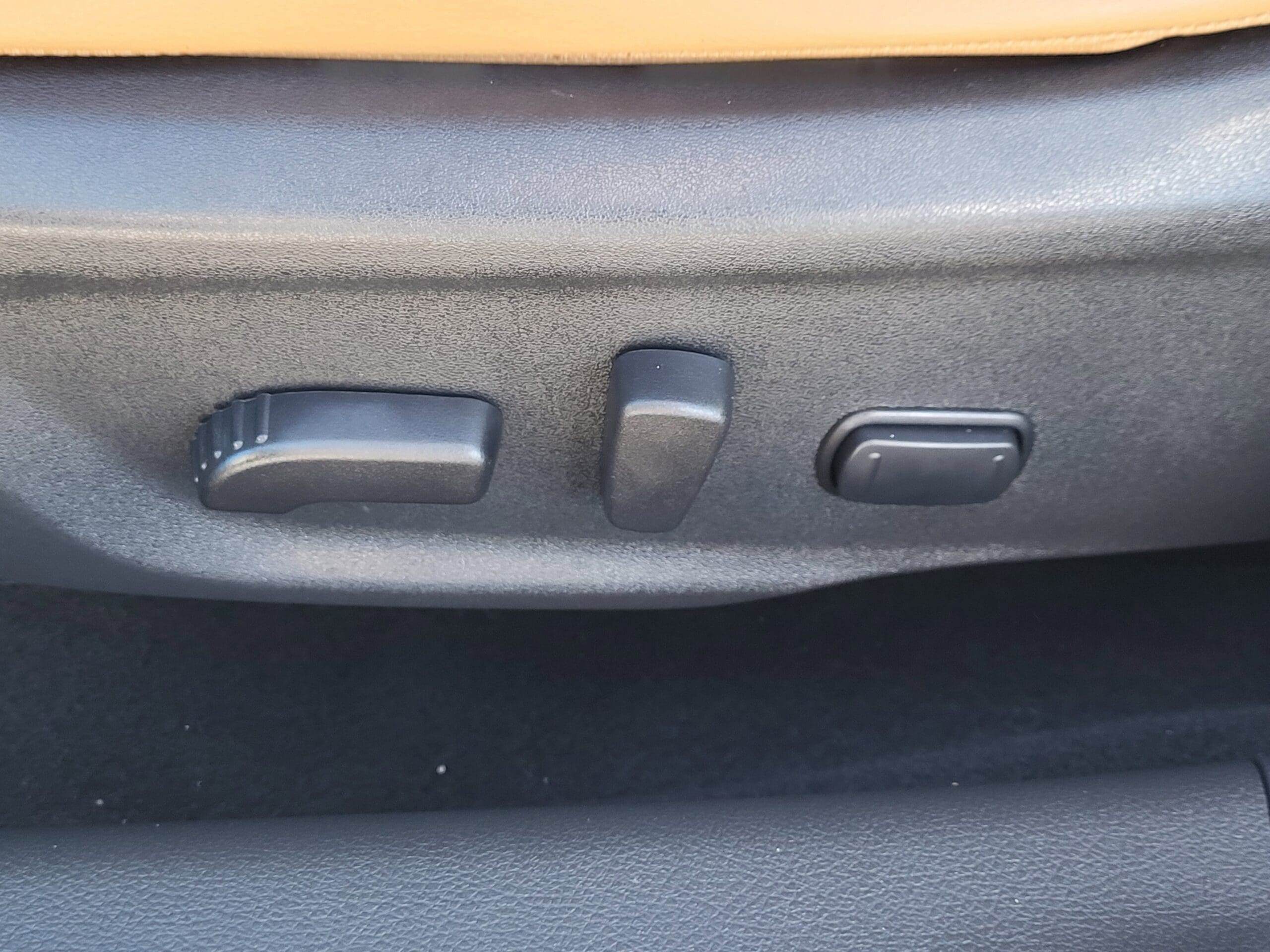 2025 Nissan Sentra - Image 7