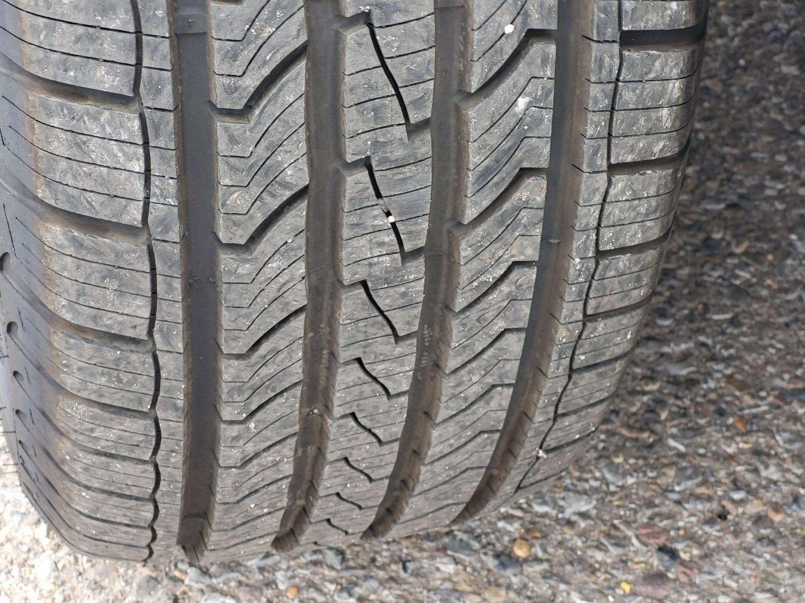 2021 GMC Canyon - Image 12