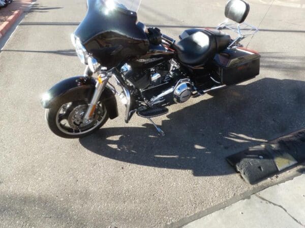 2011 Harley-Davidson FLHXI