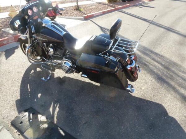 2011 Harley-Davidson FLHXI