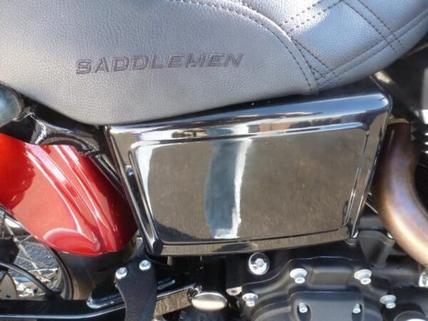 2016 Harley-Davidson FXDB103