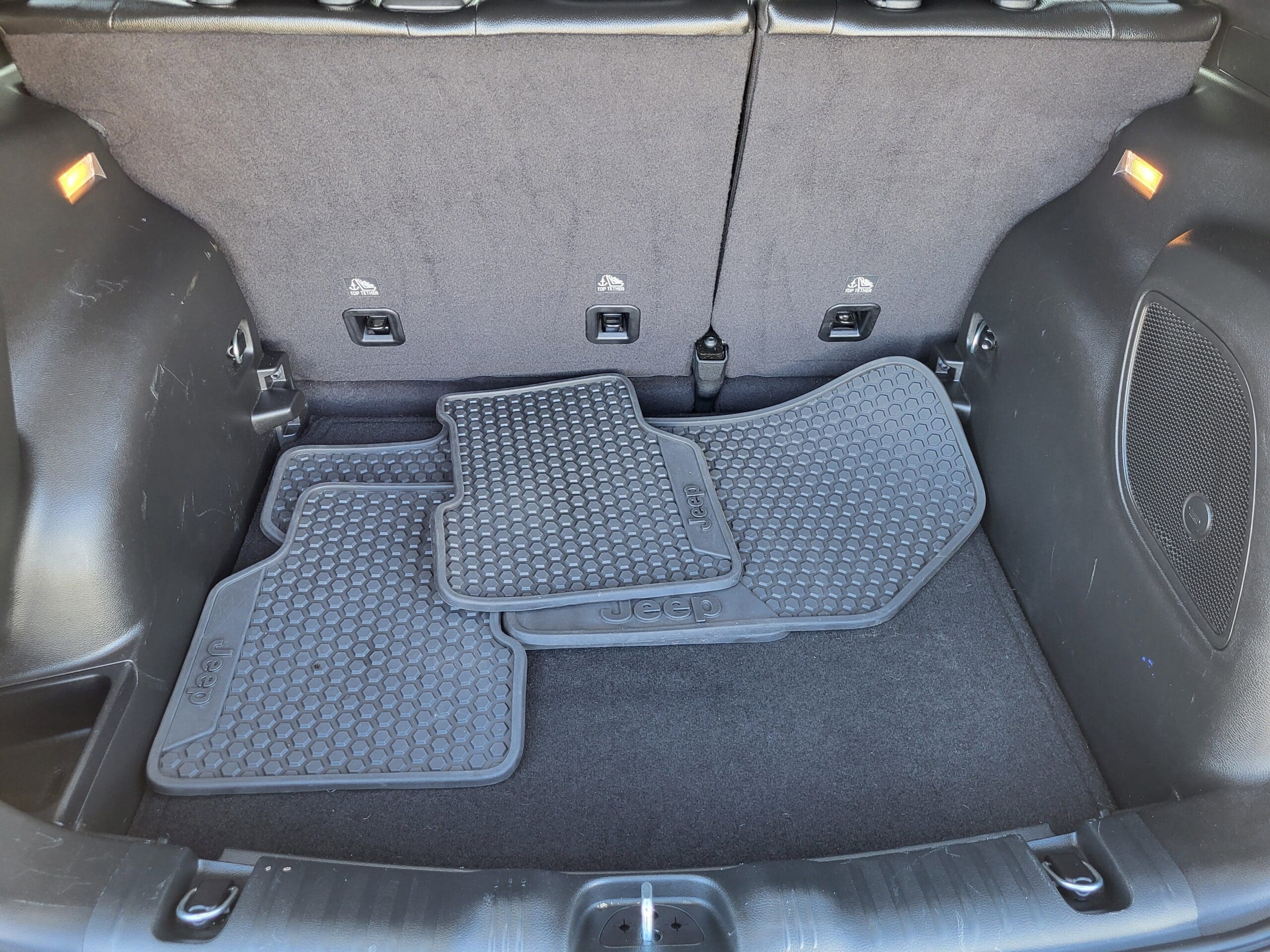 2023 Jeep Compass - Image 23