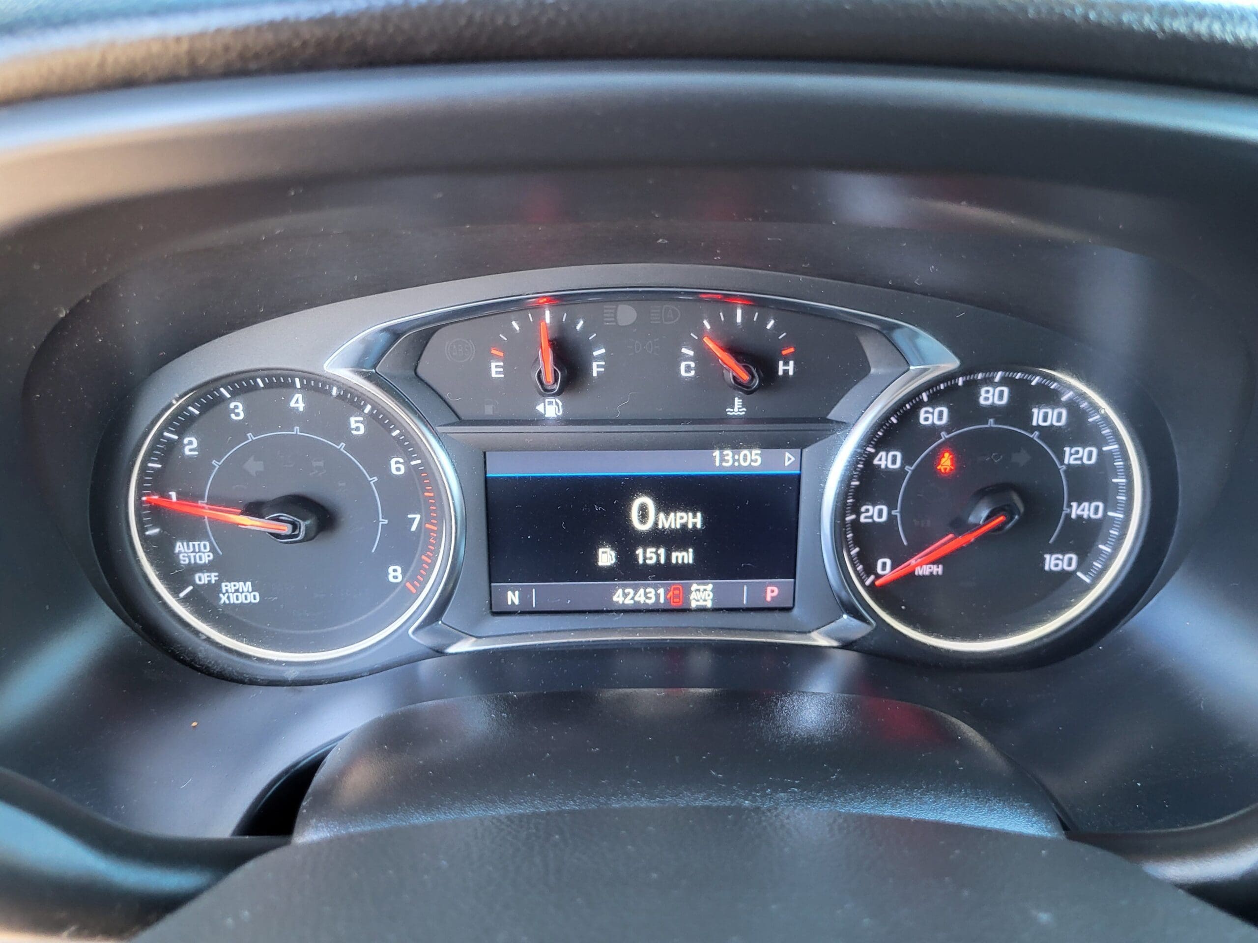 2023 GMC Acadia - Image 9