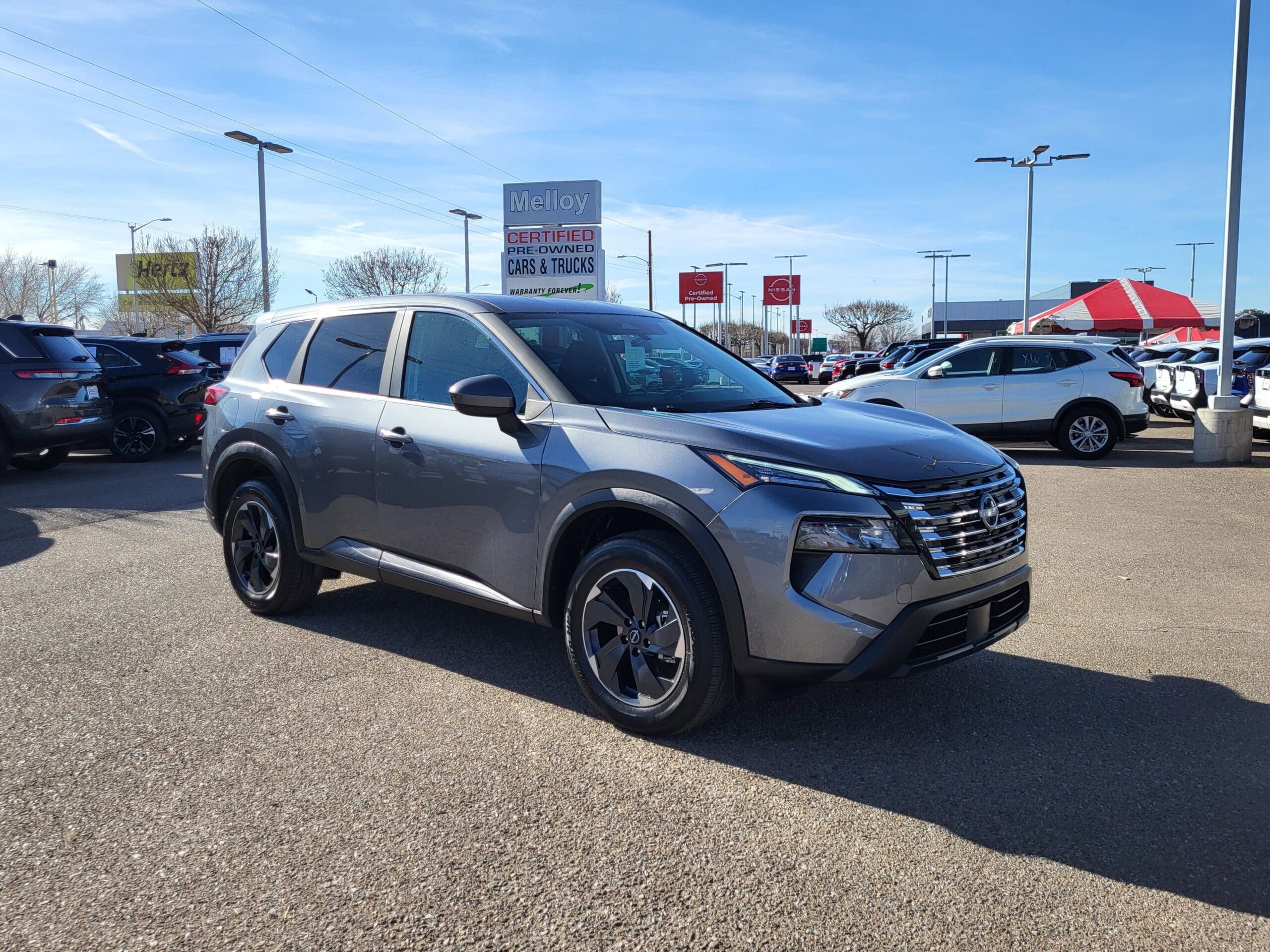 2025 Nissan Rogue - Image 4