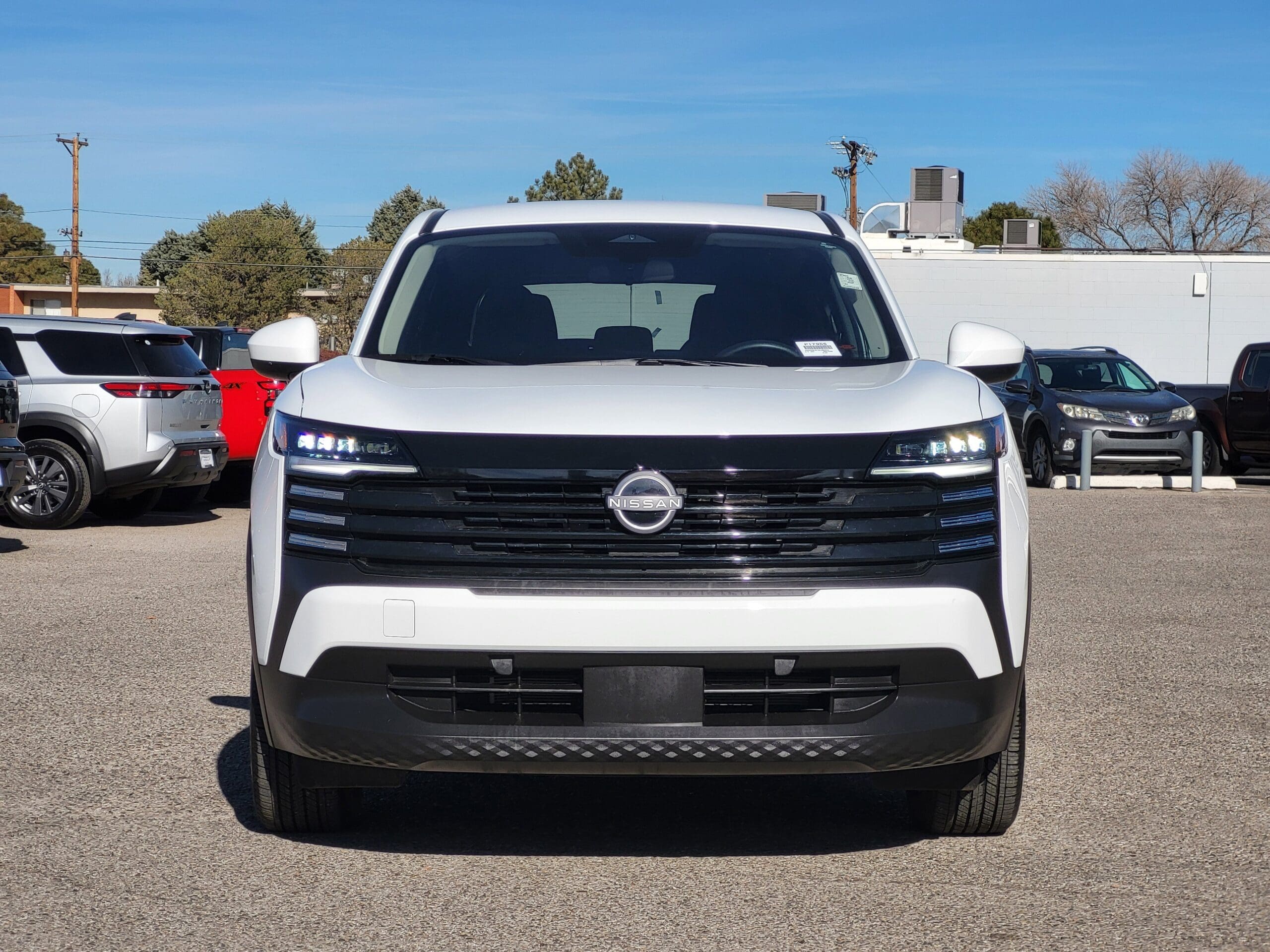 2025 Nissan Kicks - Image 3