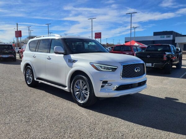 2024 INFINITI QX80