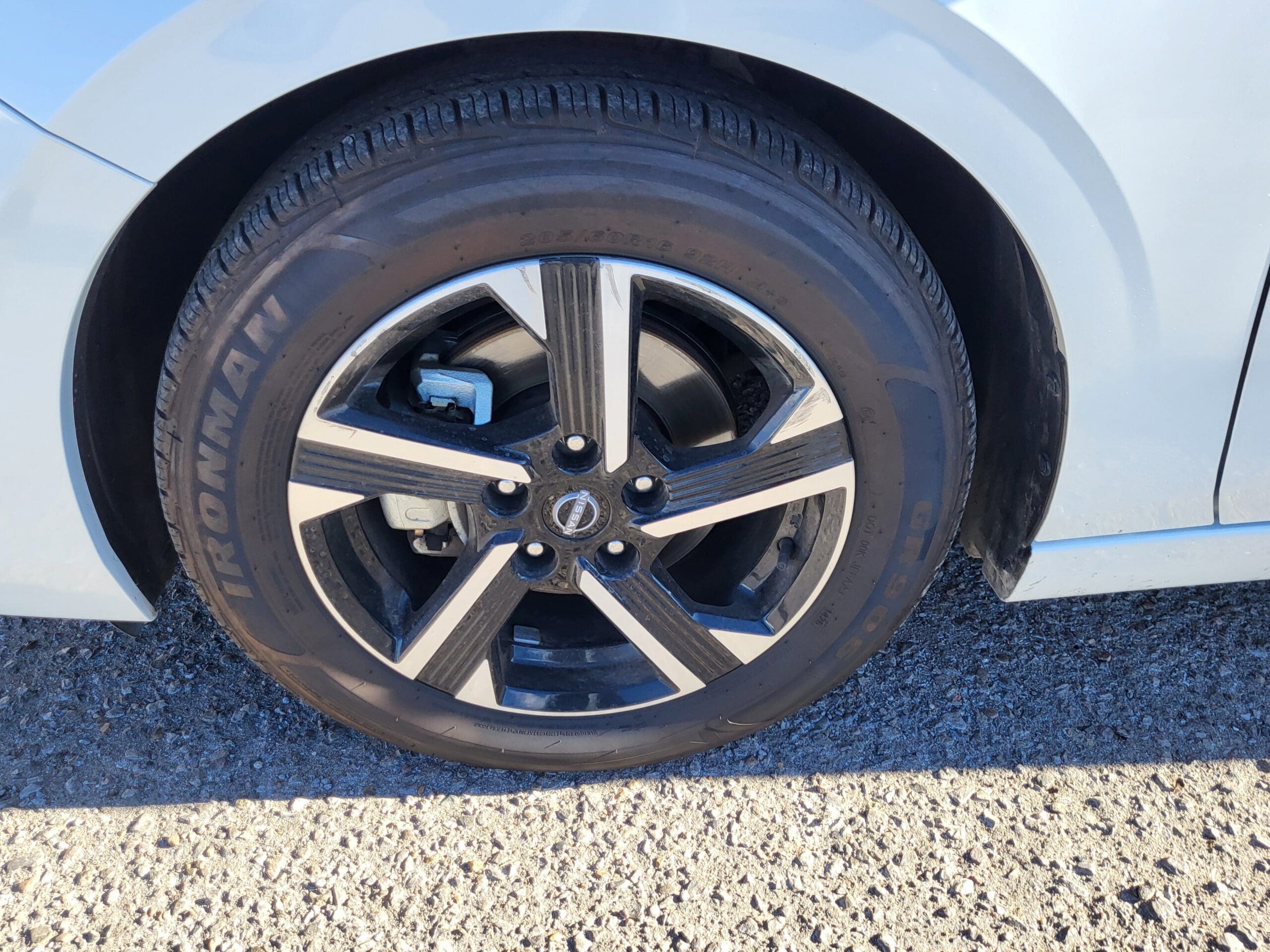 2024 Nissan Sentra - Image 17