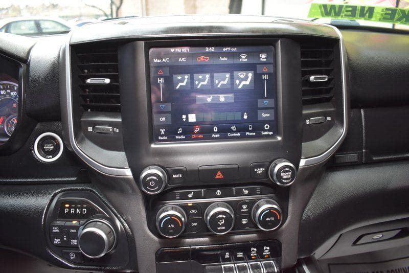 2021 Ram 1500 - Image 11