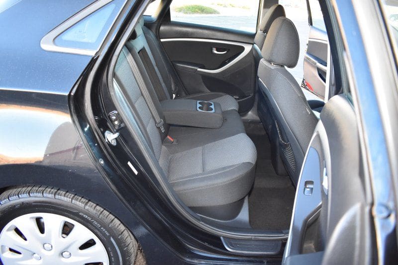 2016 Hyundai Elantra GT - Image 10