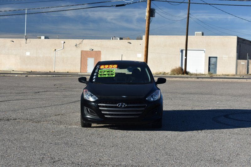 2016 Hyundai Elantra GT - Image 3