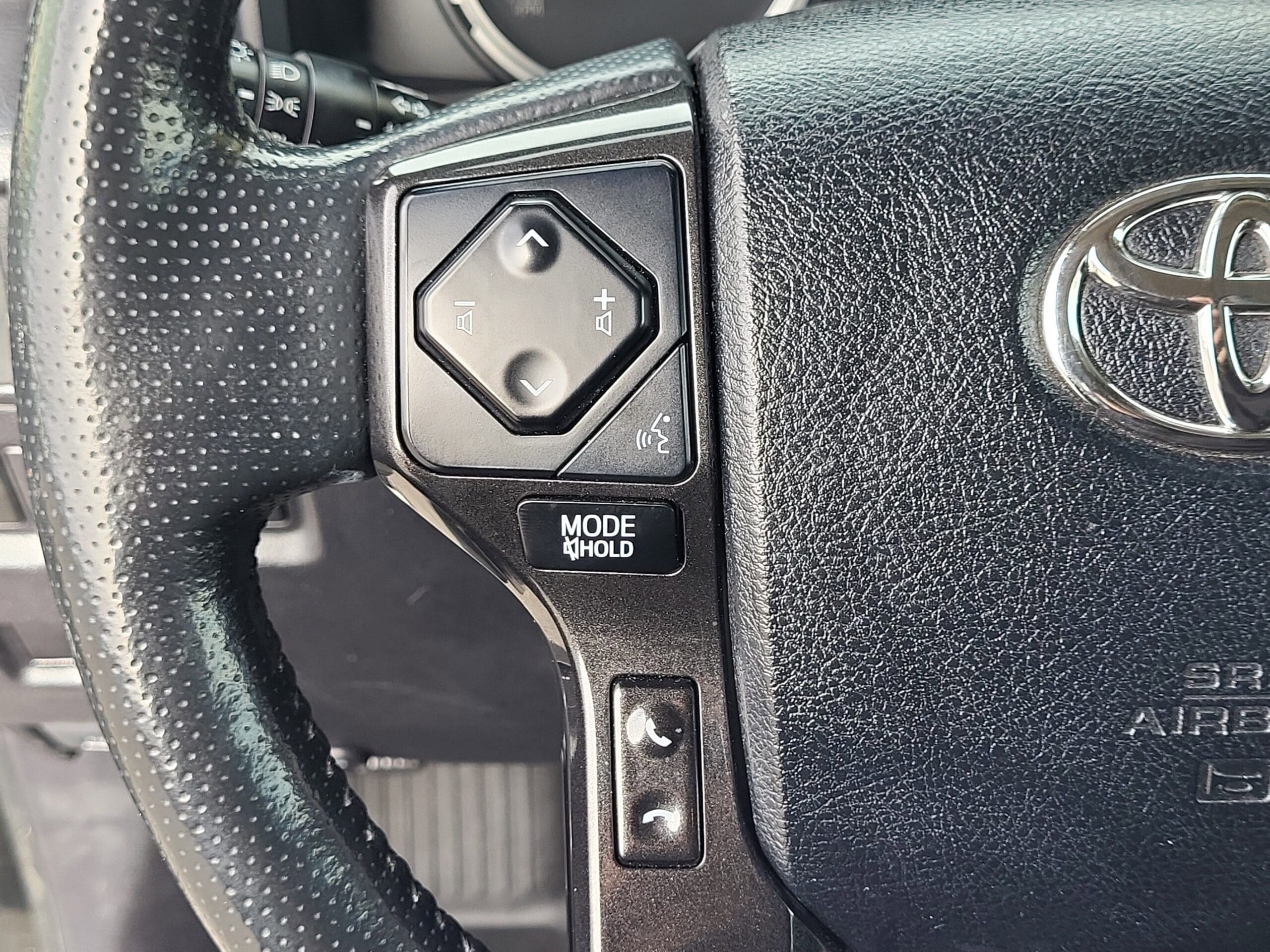 2023 Toyota 4Runner - Image 13