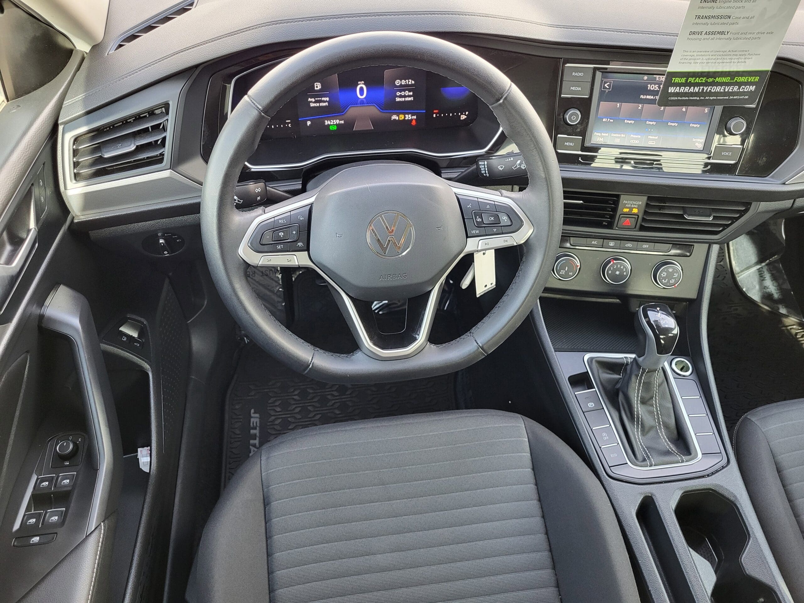 2022 Volkswagen Jetta - Image 18