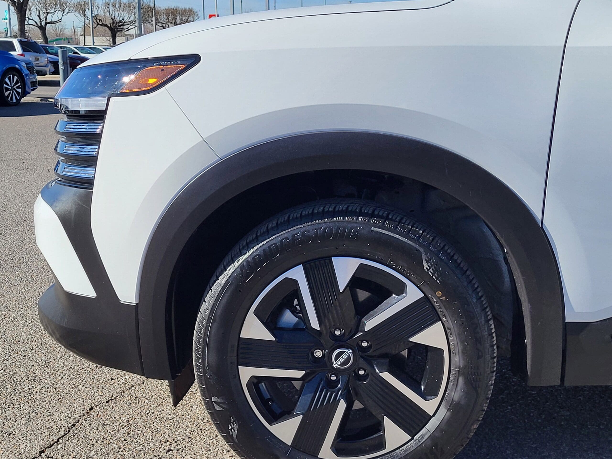 2025 Nissan Kicks - Image 10