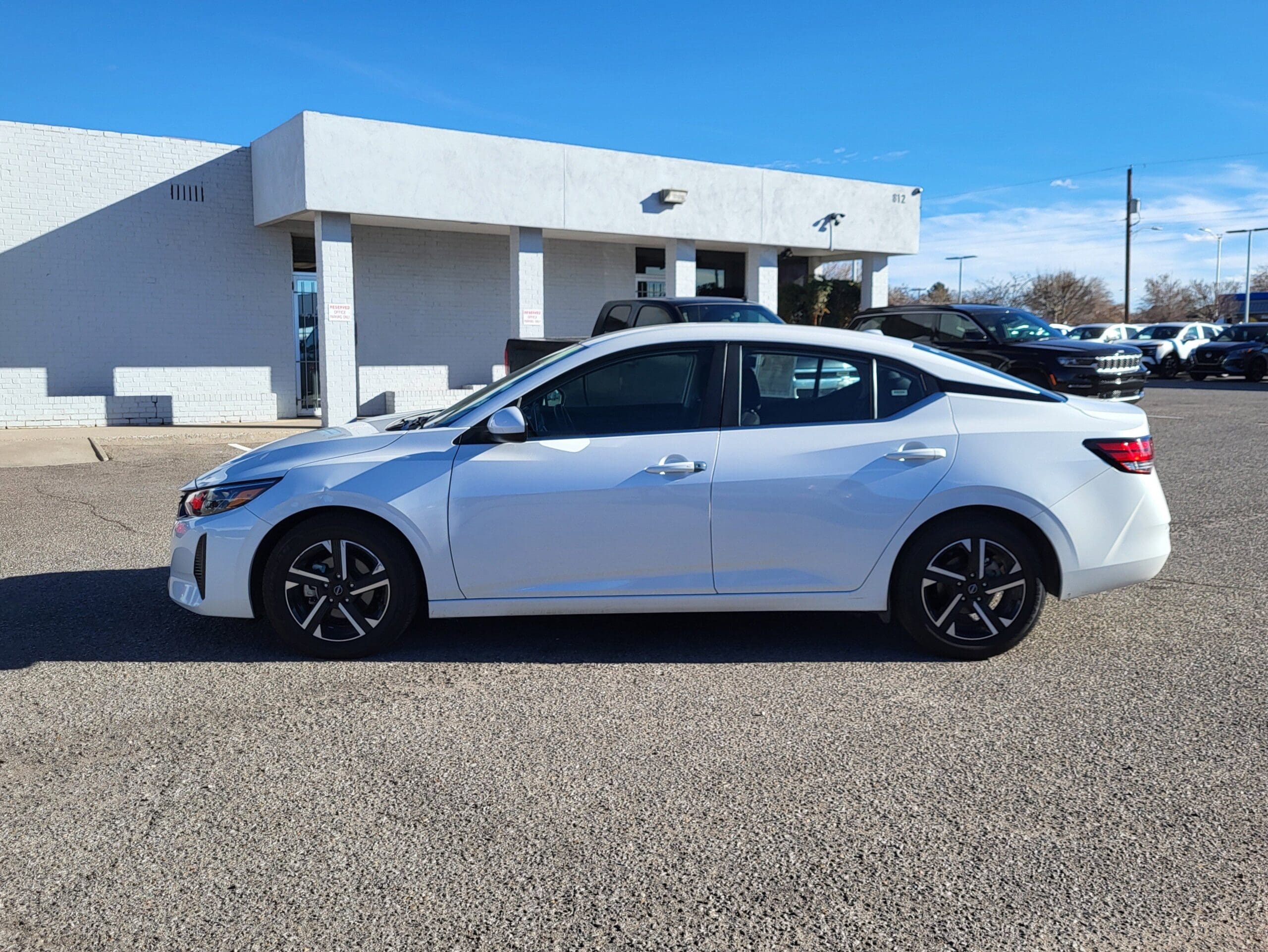 2024 Nissan Sentra - Image 2