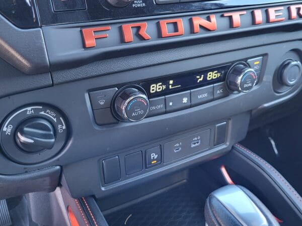 2025 Nissan Frontier