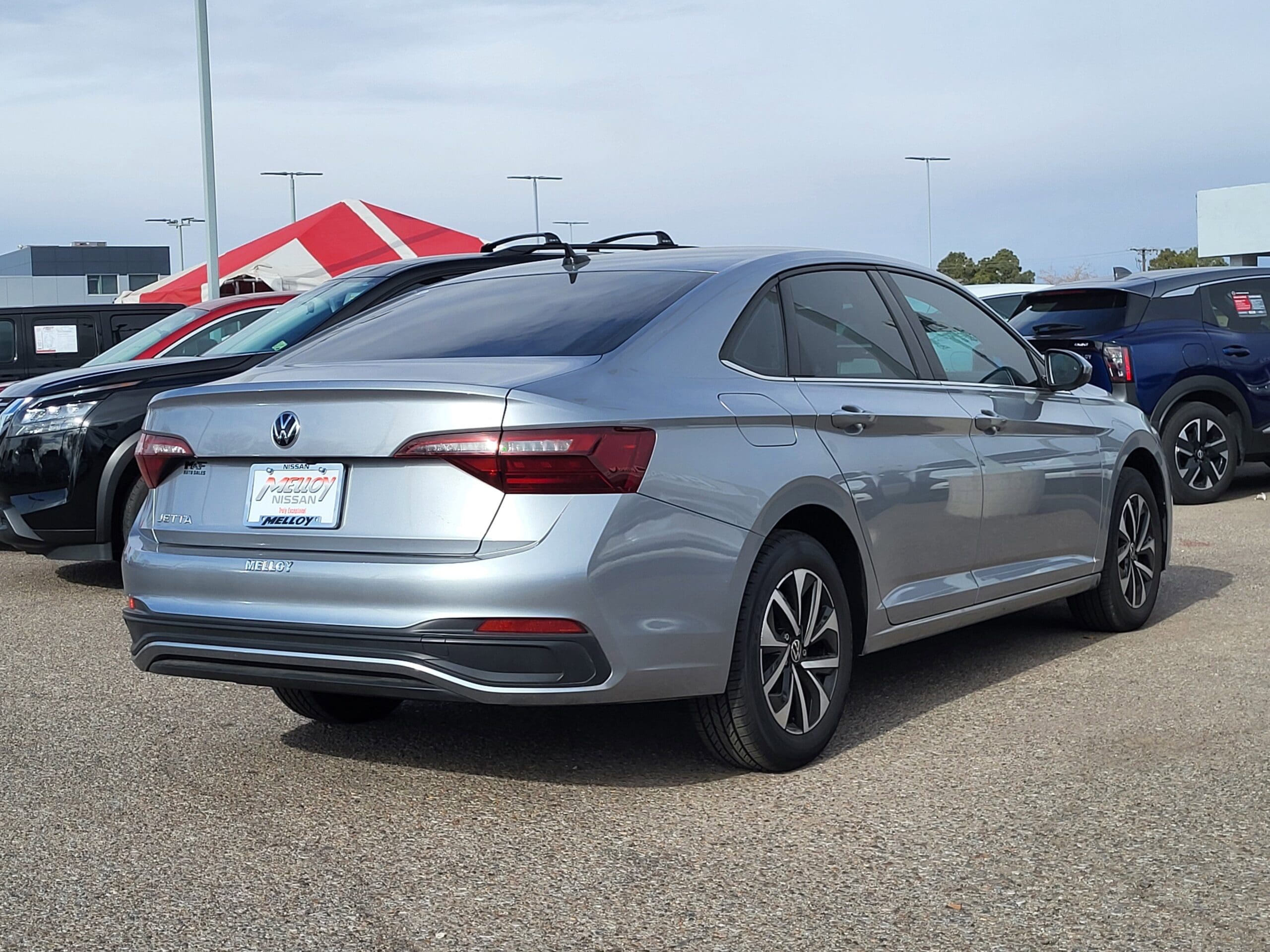 2022 Volkswagen Jetta - Image 6