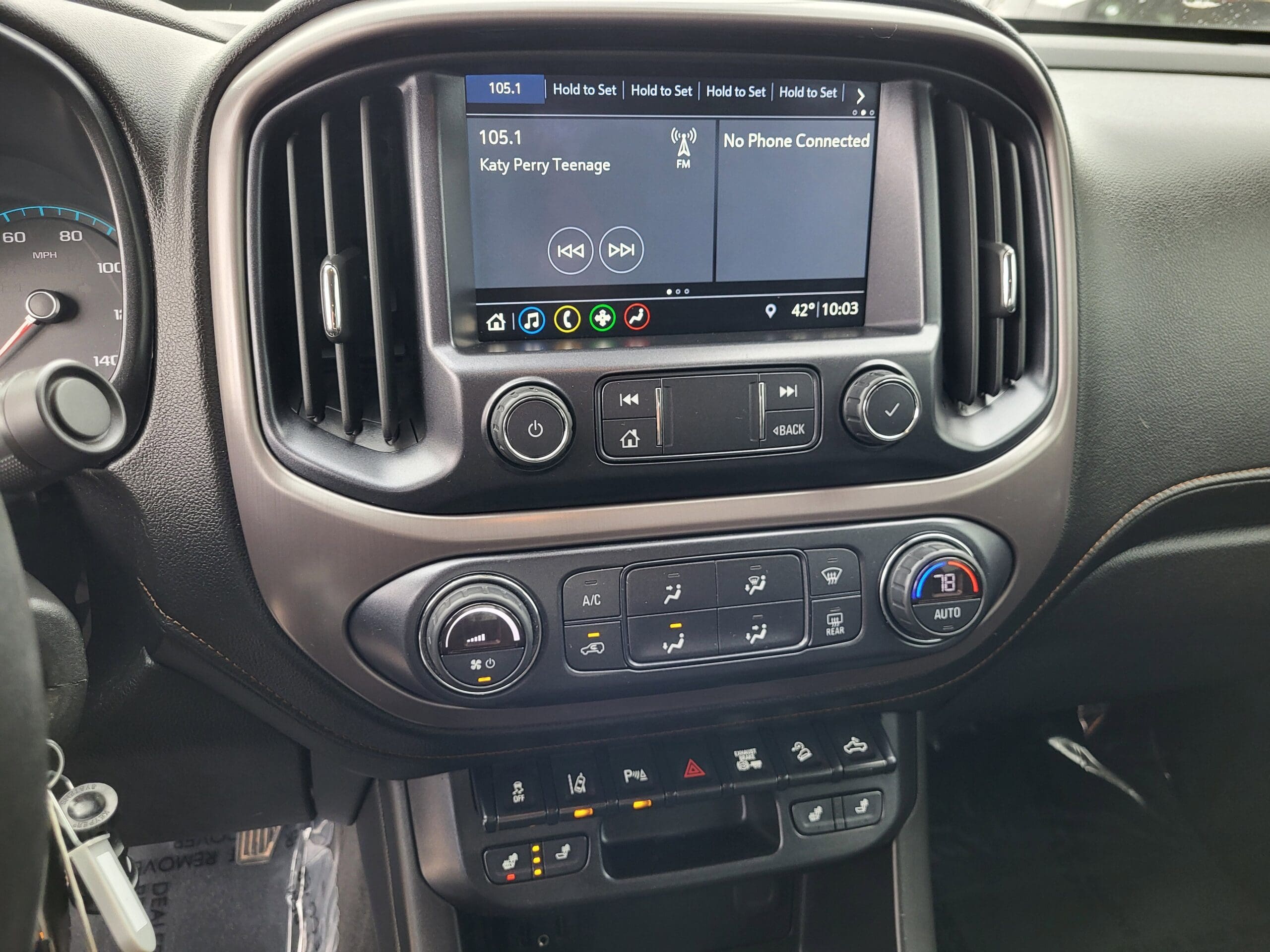 2021 GMC Canyon - Image 17