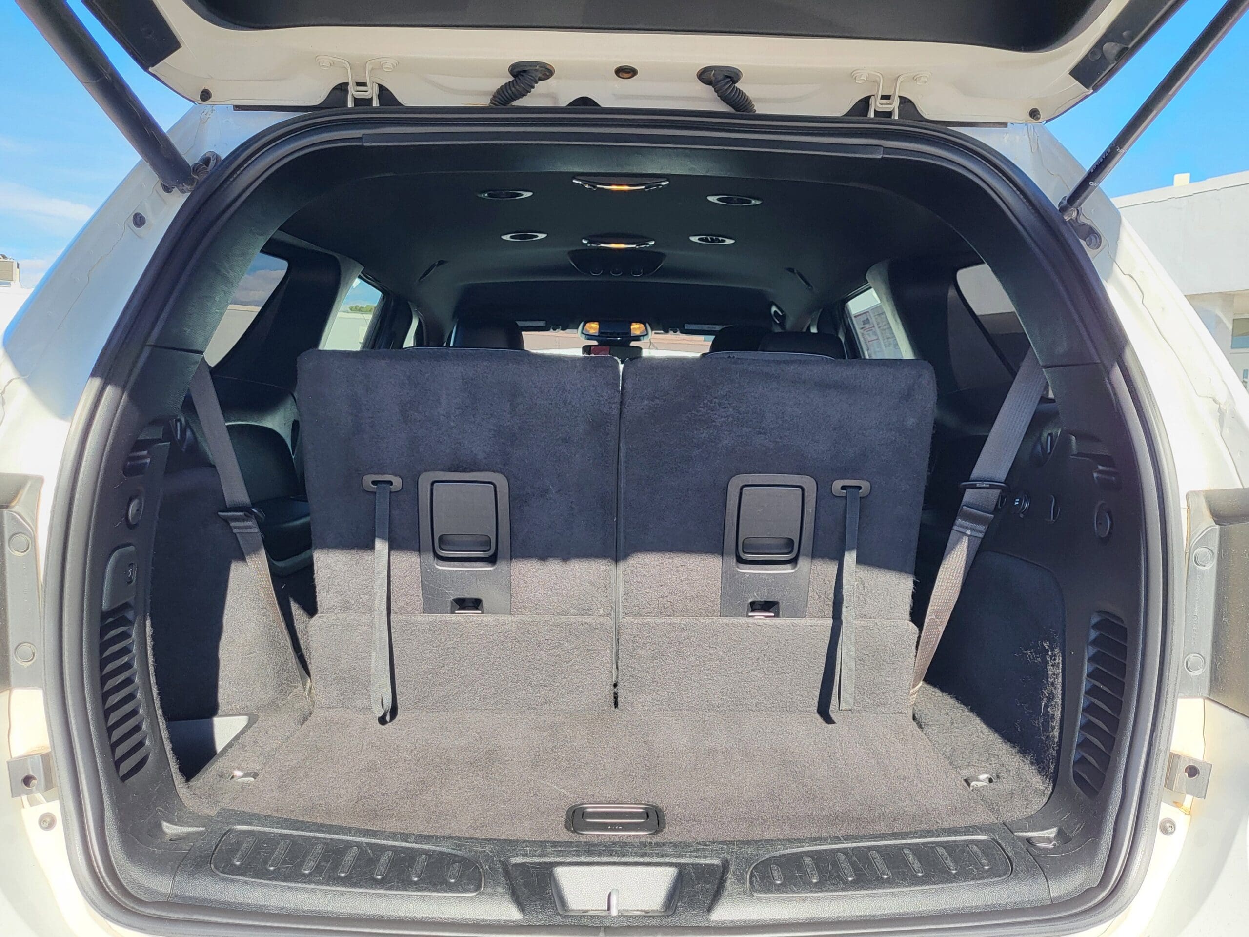 2022 Dodge Durango - Image 13