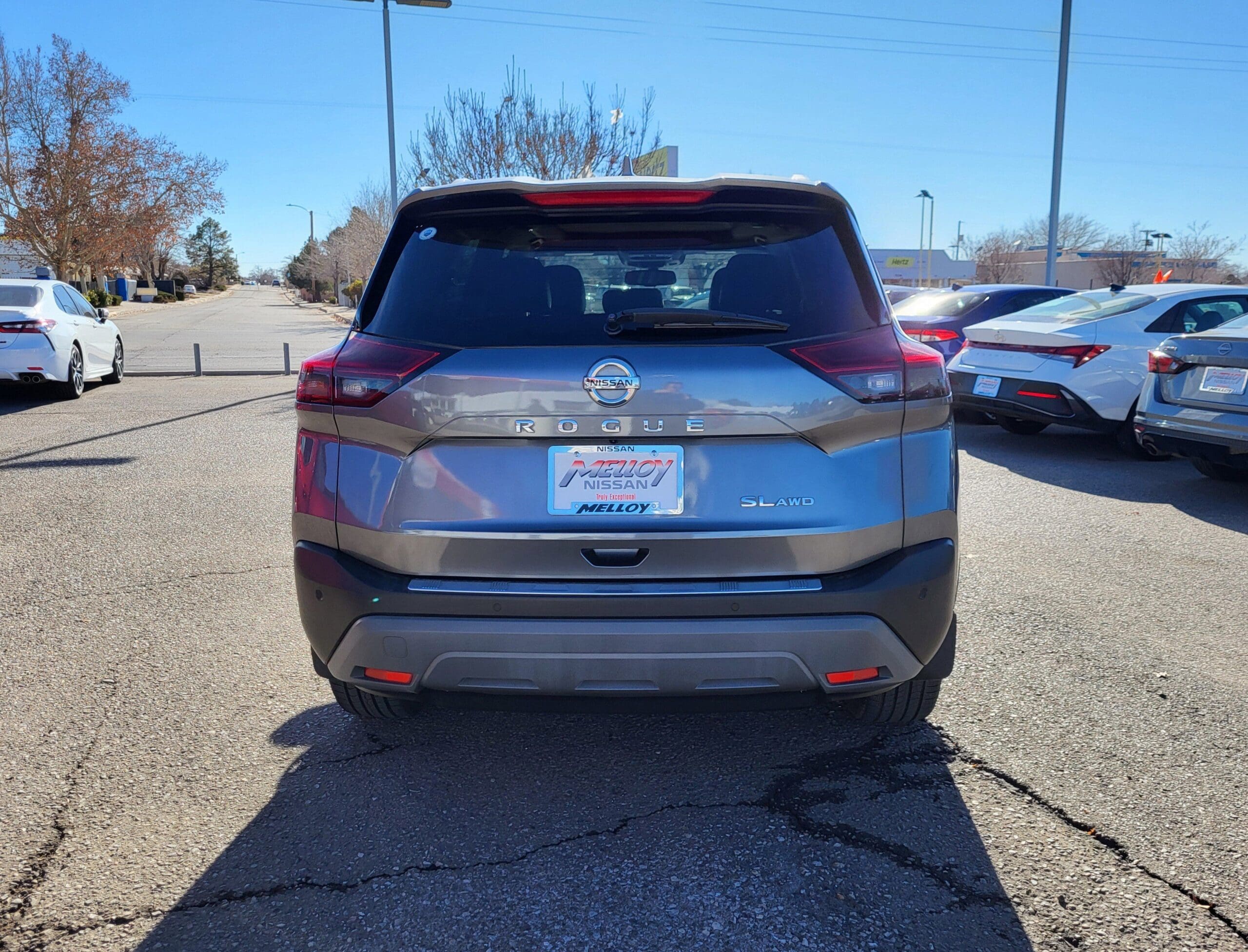 2021 Nissan Rogue - Image 11