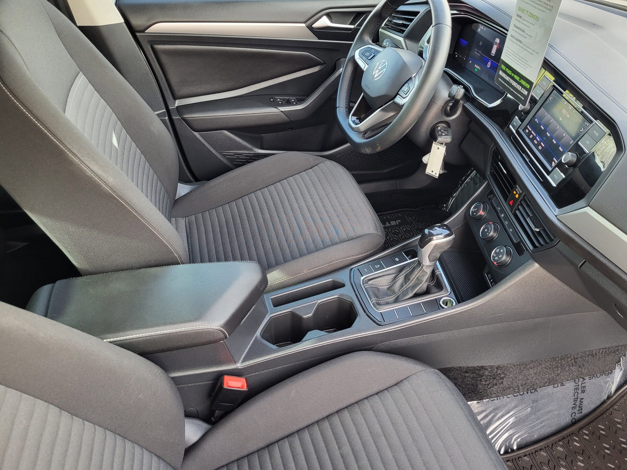 2022 Volkswagen Jetta - Image 13