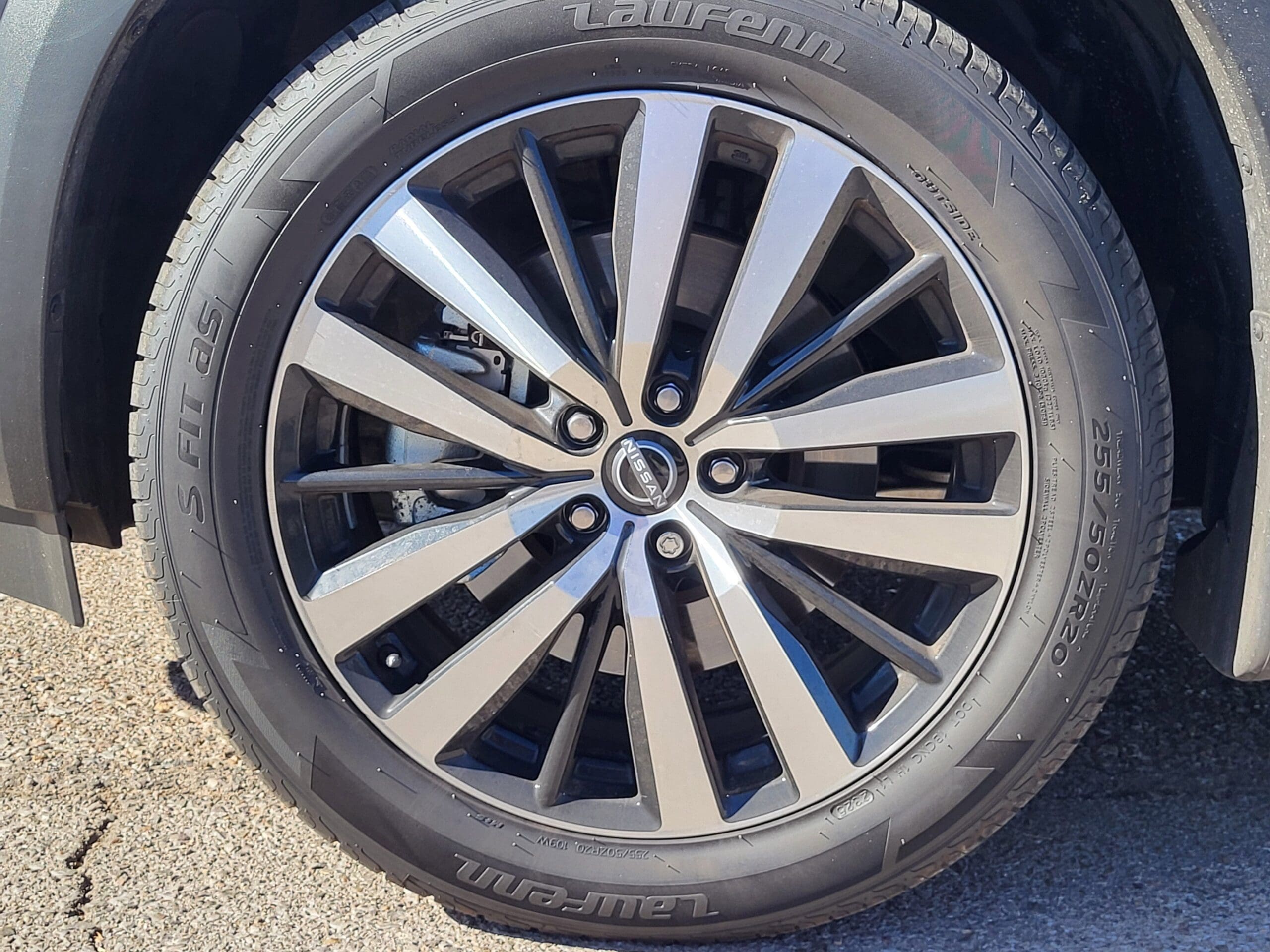 2024 Nissan Pathfinder - Image 11