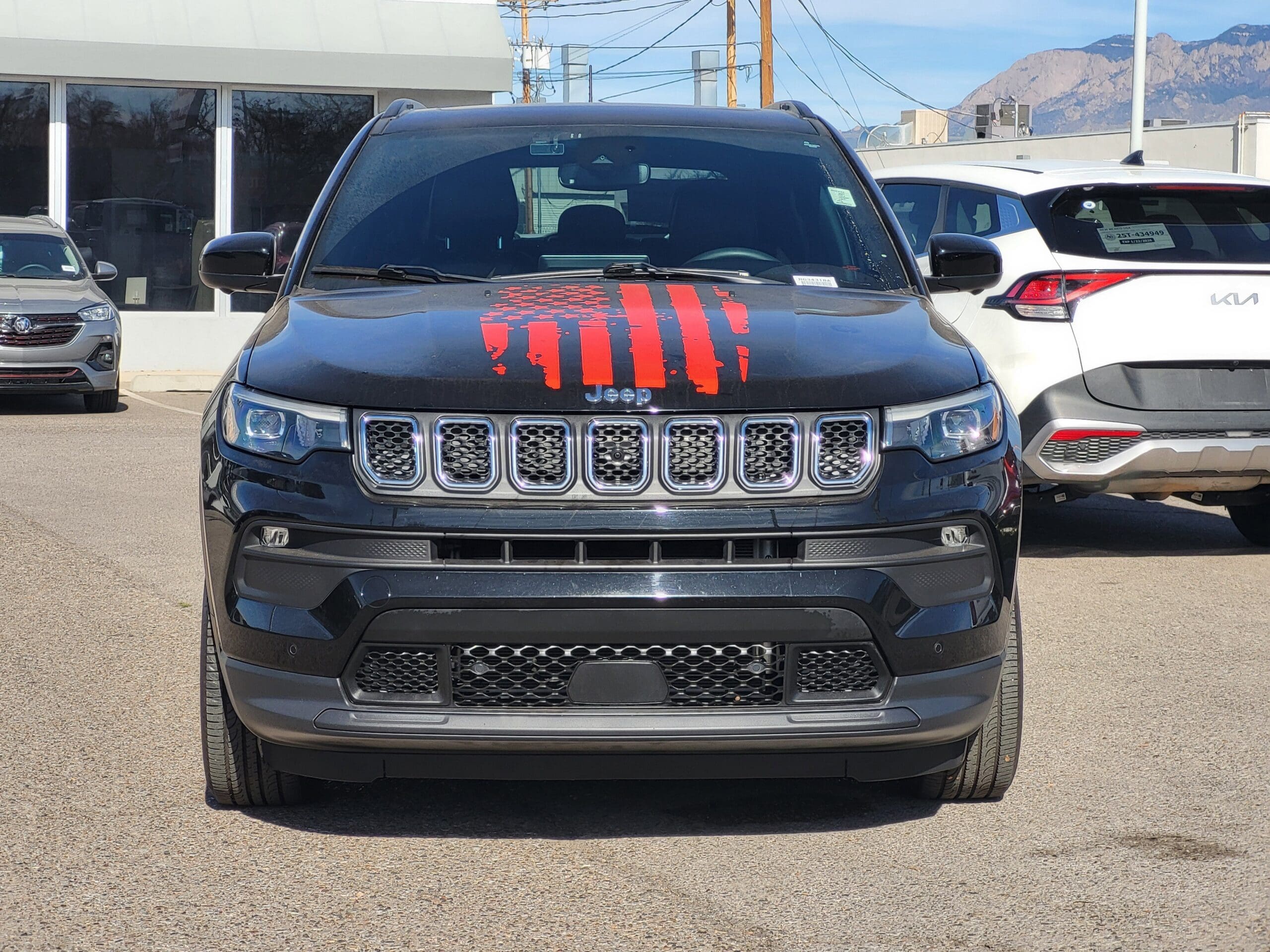 2023 Jeep Compass - Image 3