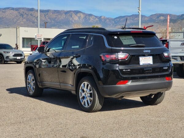 2023 Jeep Compass