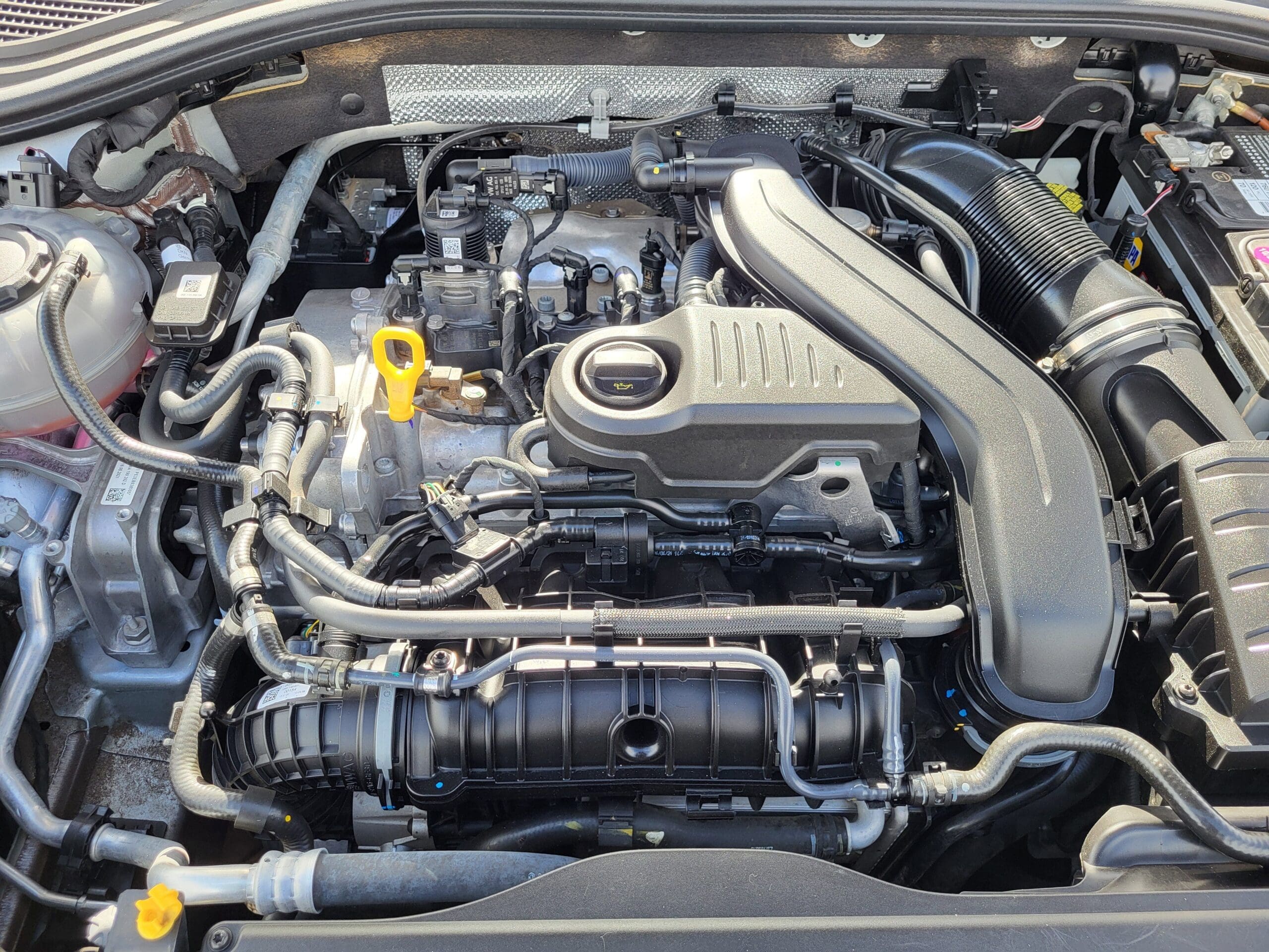 2022 Volkswagen Jetta - Image 20