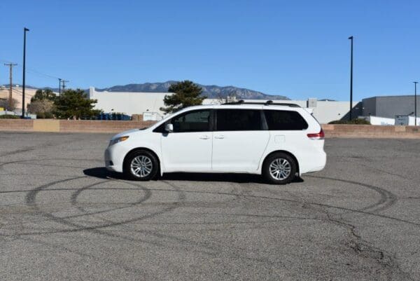 2014 Toyota Sienna