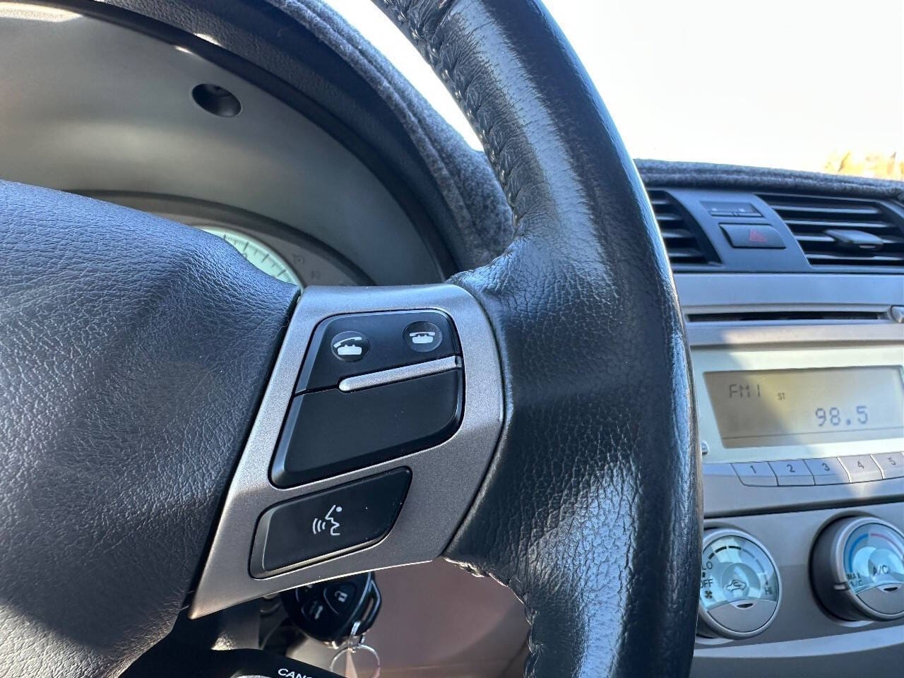 2007 Toyota Camry - Image 11