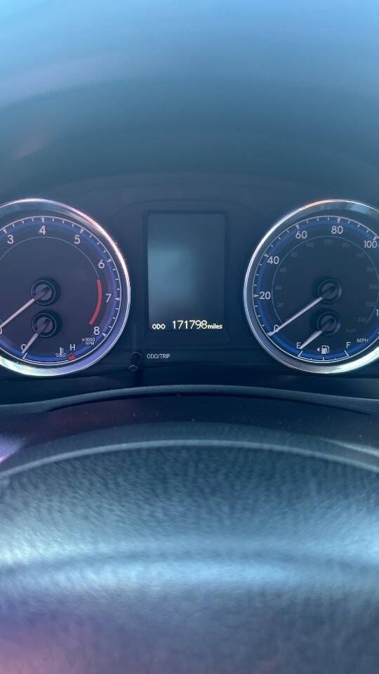 2018 Toyota Corolla - Image 13