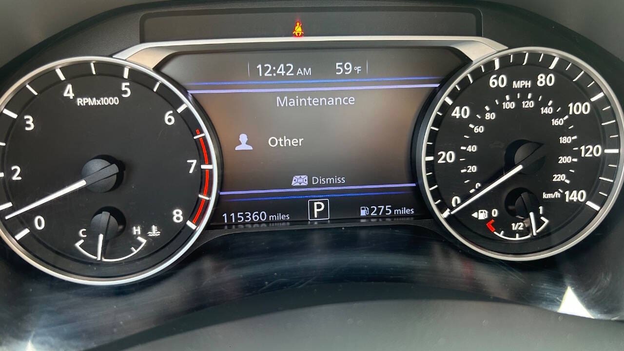 2020 Nissan Altima - Image 11