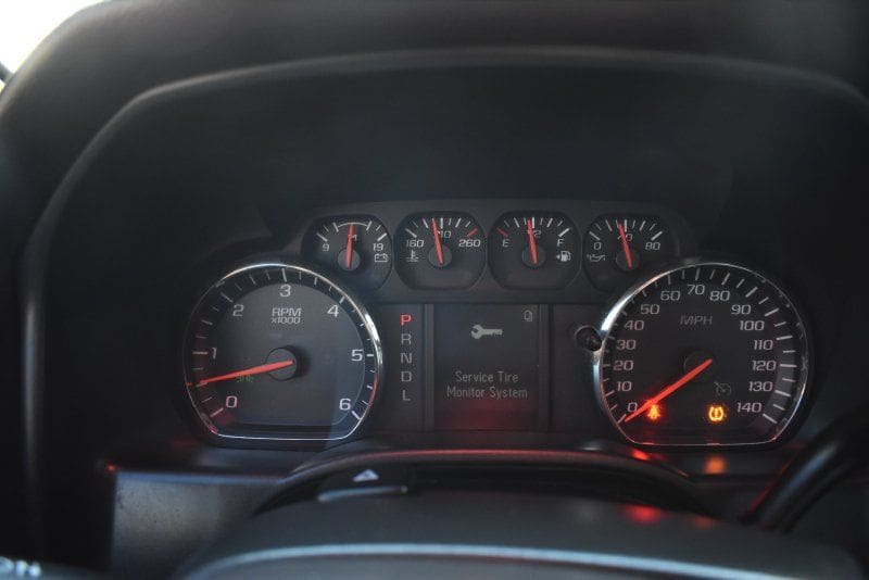 2018 Chevrolet Silverado 1500 - Image 11