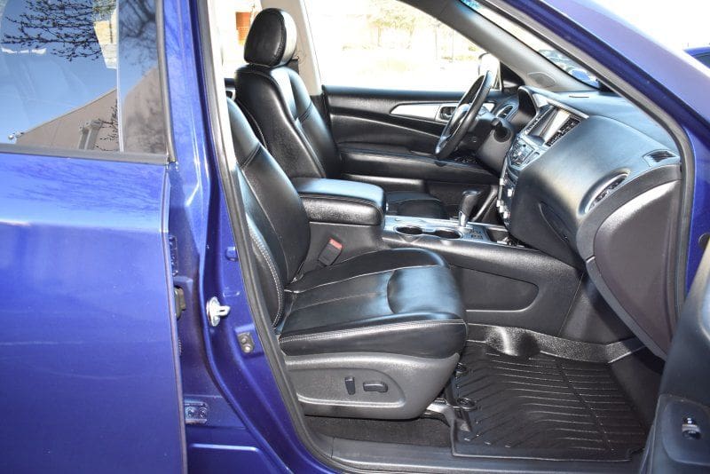 2017 Nissan Pathfinder - Image 12