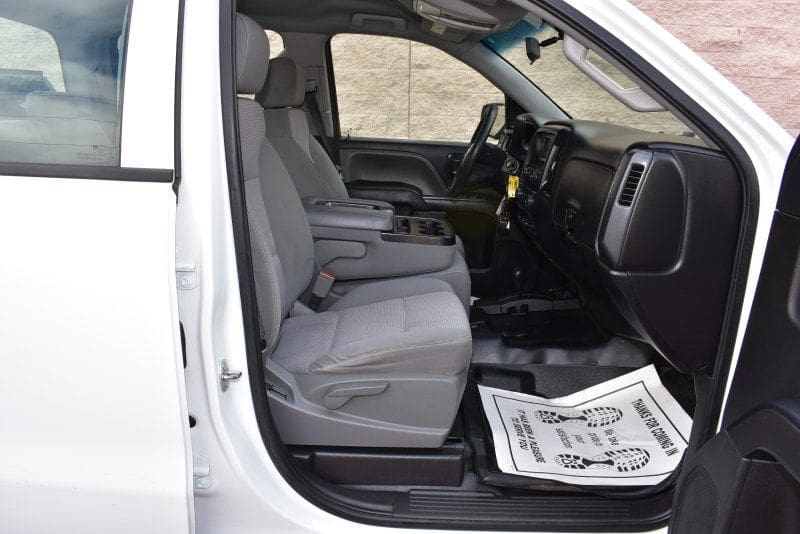 2017 GMC Sierra 1500 - Image 9