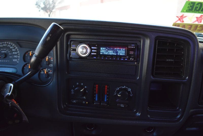 2006 Chevrolet Silverado 1500 - Image 11