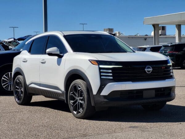 2025 Nissan Kicks